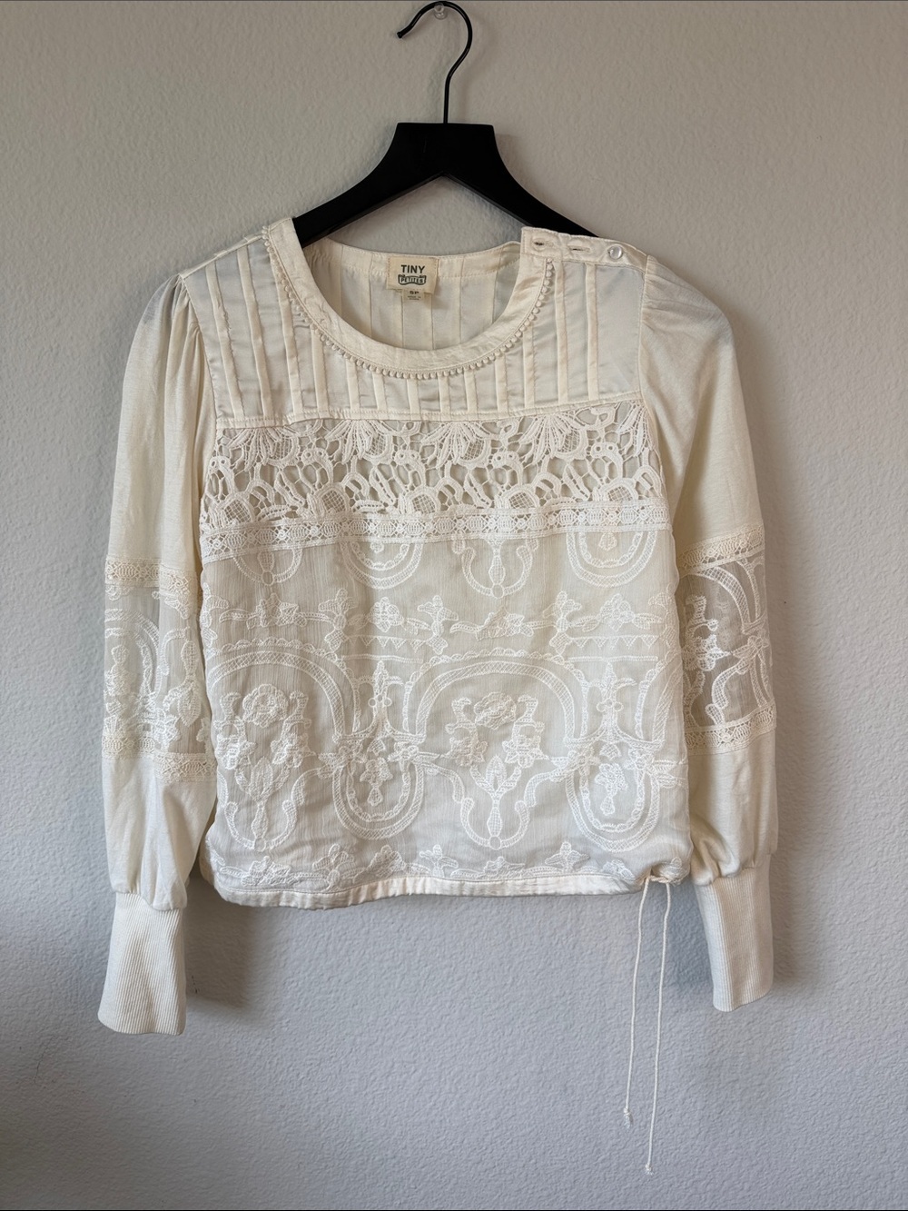 Tiny by Anthropologie White Lace Embroidered Pintuck Peasant Blouse Sz SP